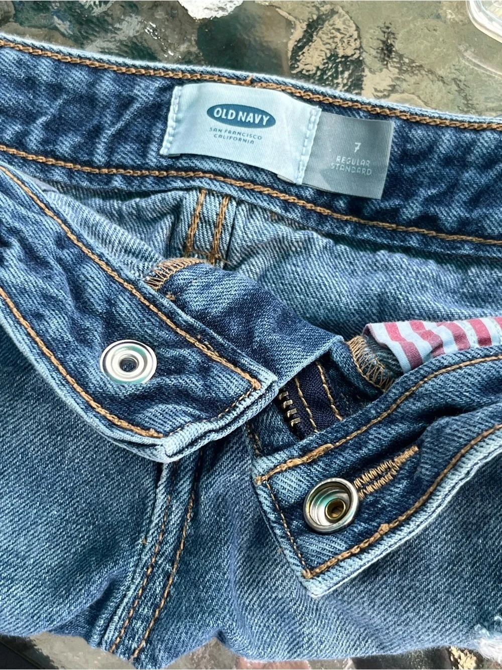 Old Navy Girls Denim Cutoff Shorts Size 7 Regular Distressed Frayed Hem Shorts